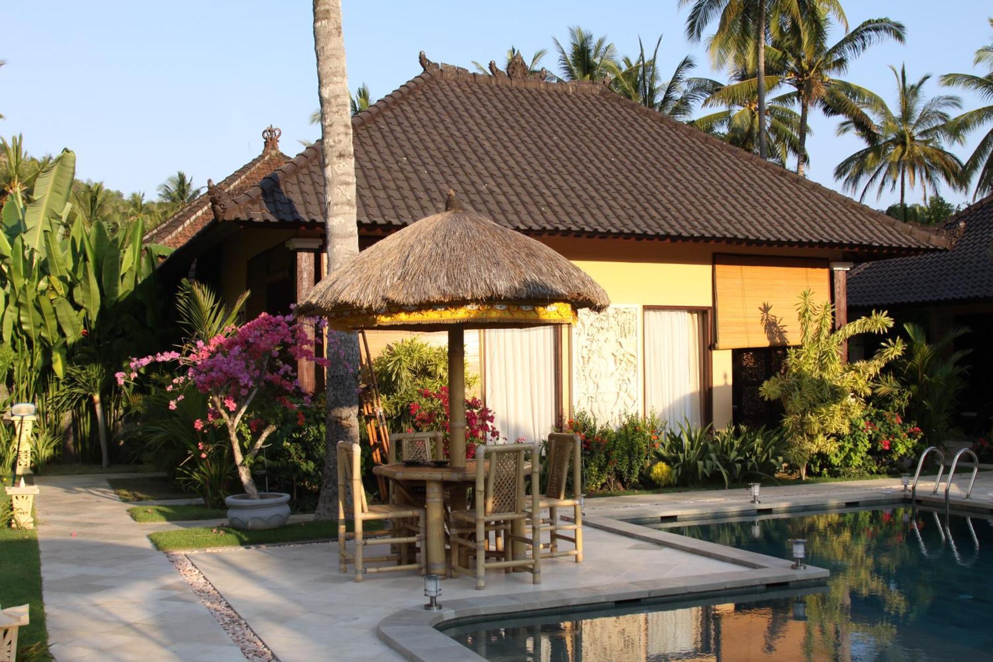 Villa Gusmania จันดีดาซา ห้อง รูปภาพ