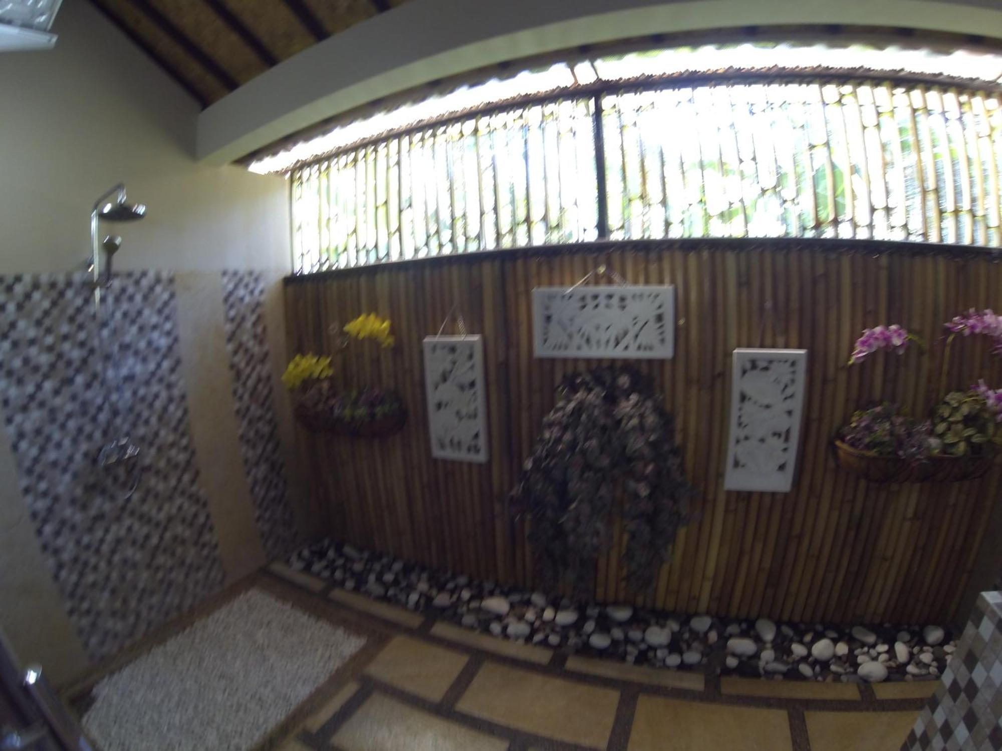 Villa Gusmania จันดีดาซา ห้อง รูปภาพ