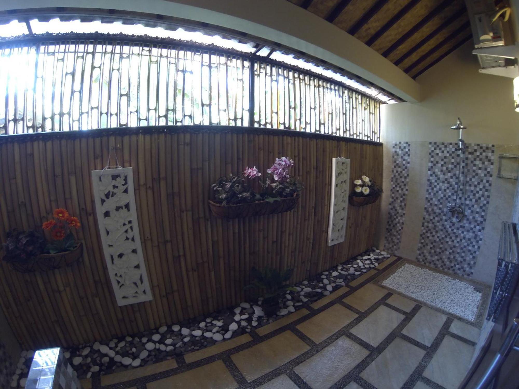 Villa Gusmania จันดีดาซา ห้อง รูปภาพ