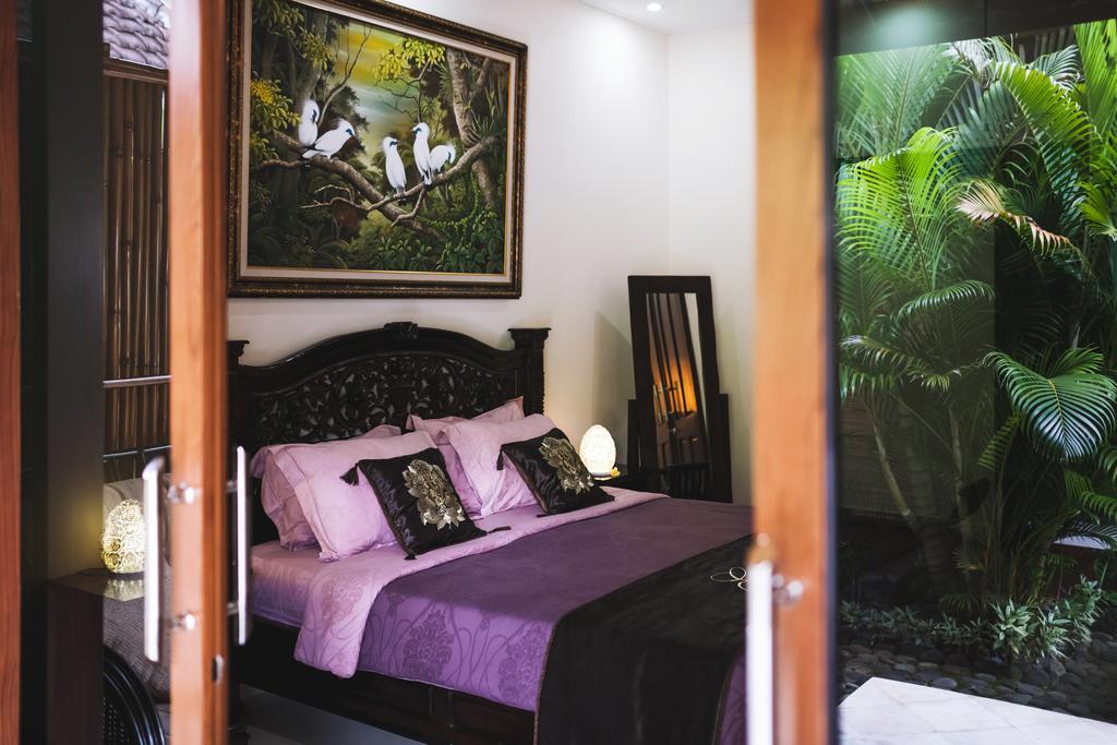 Villa Gusmania จันดีดาซา ภายนอก รูปภาพ